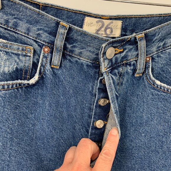 We The Free People Lasso jeans denim blue ripped knee distressed straight leg 26 - Picture 2 of 6